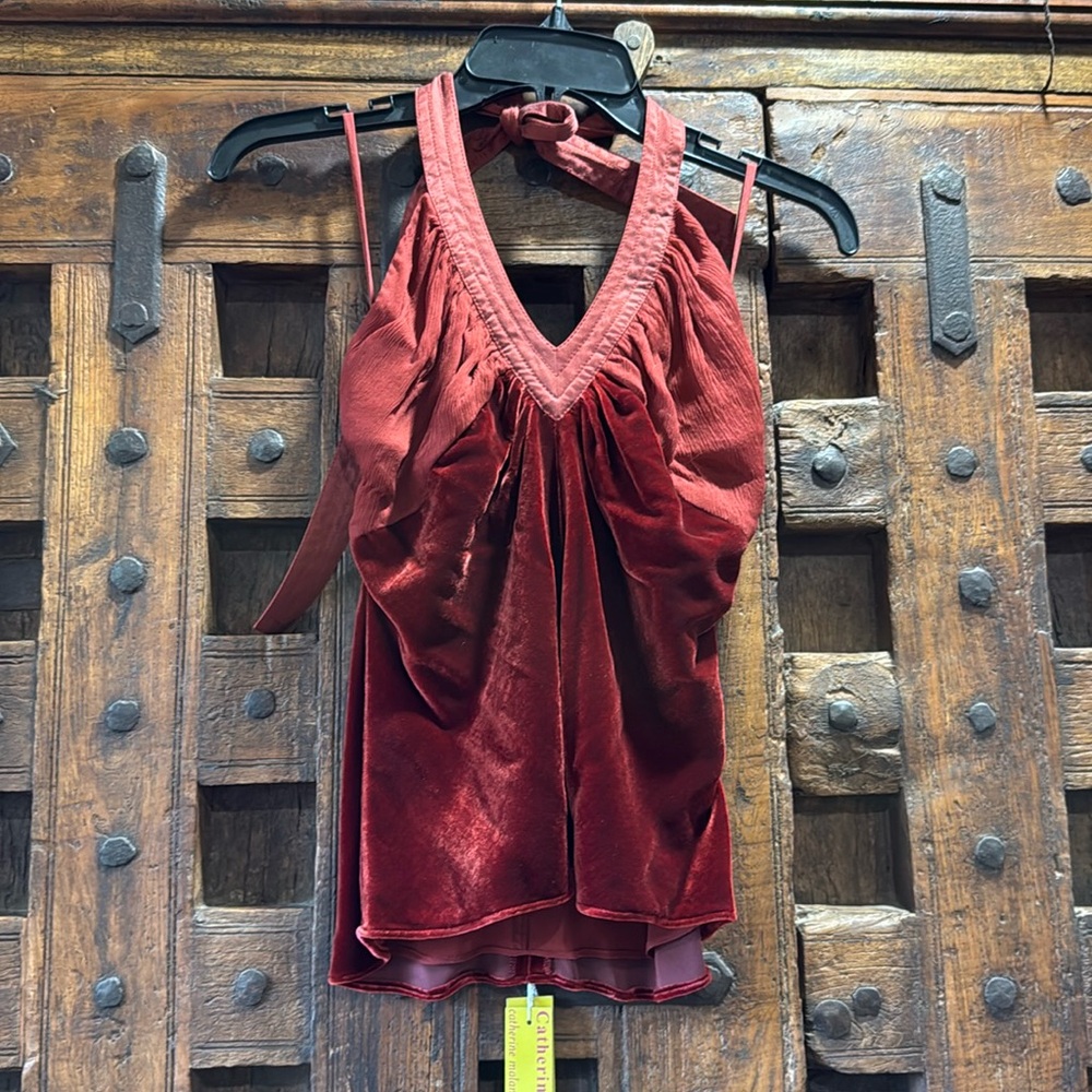 NWT Lester’s Red Halter Top Size Medium